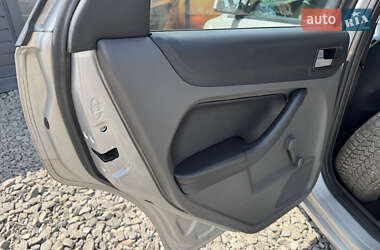 Хэтчбек Ford Focus 2007 в 