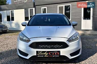 Седан Ford Focus 2016 в 