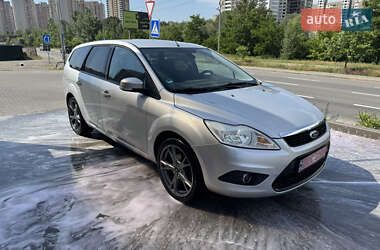 Универсал Ford Focus 2010 в 