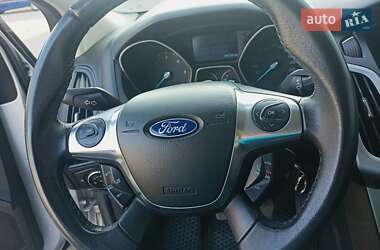 Универсал Ford Focus 2012 в 