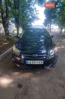 Универсал Ford Focus 2012 в 