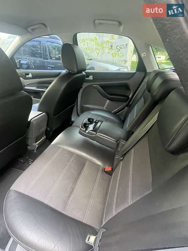 Ford Focus 2009