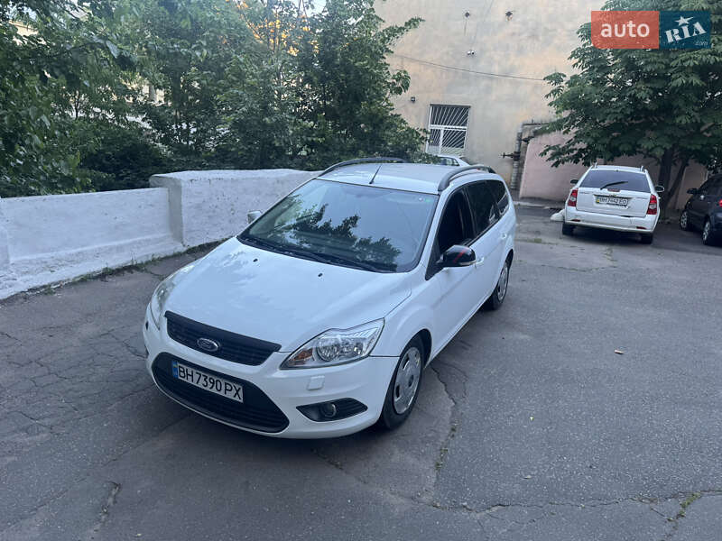 Ford Focus 2010
