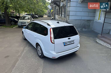 Универсал Ford Focus 2010 в 
