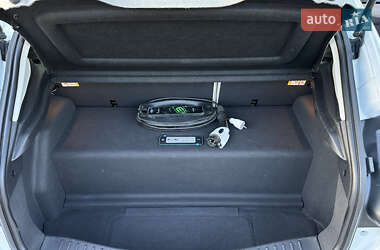Хэтчбек Ford Focus 2012 в 