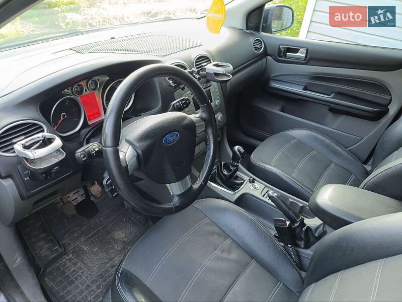 Универсал Ford Focus 2010 в Ивано-Франковске