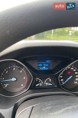 Универсал Ford Focus 2011 в 