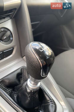 Универсал Ford Focus 2011 в 