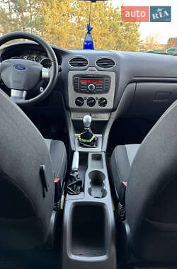 Универсал Ford Focus 2010 в 