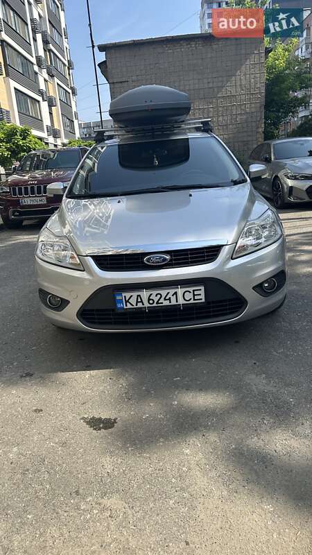 Хетчбек Ford Focus 2010 в Вишгороді