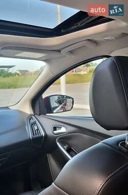 Седан Ford Focus 2013 в 