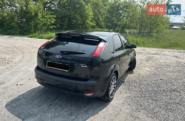 Хэтчбек Ford Focus 2007 в 