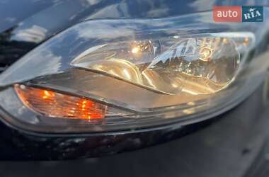 Універсал Ford Focus 2011 в 