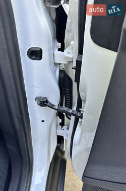 Хэтчбек Ford Focus 2013 в 