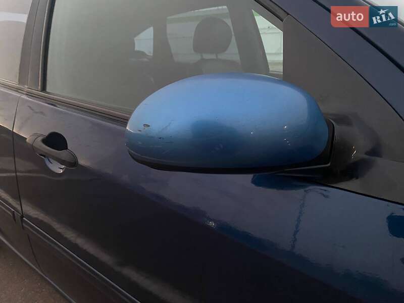 Хэтчбек Ford Focus 2002 в Одессе фото 9 Хэтчбек Ford Focus 2002 в Одессе