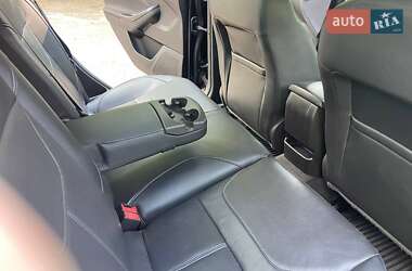 Седан Ford Focus 2015 в 