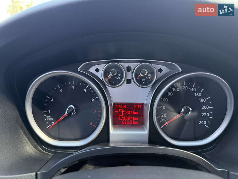 Седан Ford Focus 2008 в Коростене