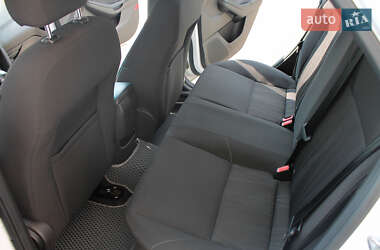 Седан Ford Focus 2016 в 
