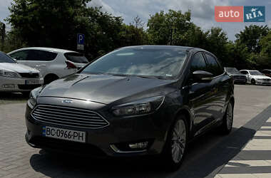 Седан Ford Focus 2017 в 