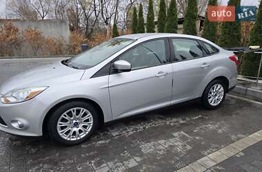 Седан Ford Focus 2012 в 