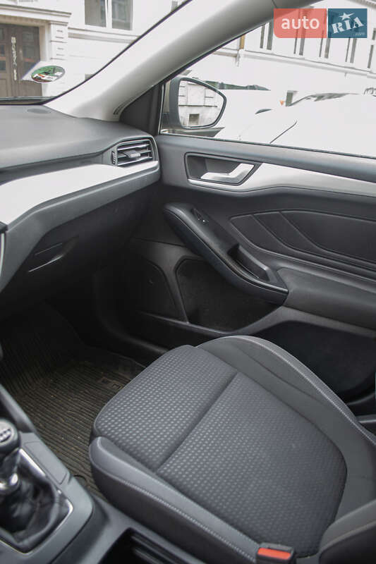 Универсал Ford Focus 2019 в Львове фото 13 Универсал Ford Focus 2019 в Львове