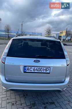 Универсал Ford Focus 2010 в 
