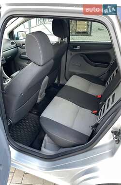 Универсал Ford Focus 2010 в 
