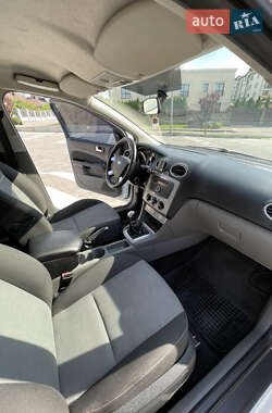 Универсал Ford Focus 2010 в 
