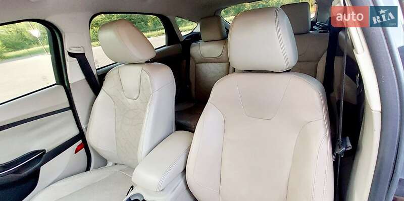 Хетчбек Ford Focus 2012 в Жовтих Водах
