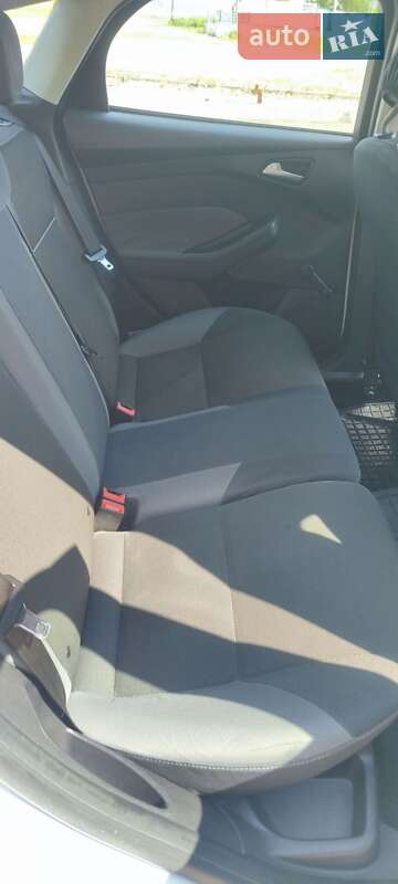 Хэтчбек Ford Focus 2012 в Киеве