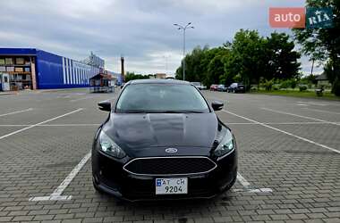 Седан Ford Focus 2017 в 