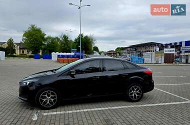 Седан Ford Focus 2017 в 