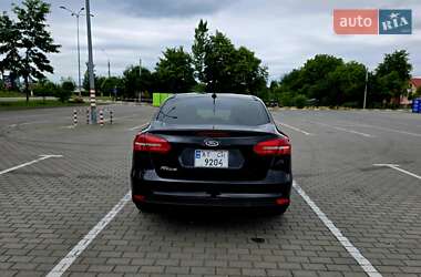 Седан Ford Focus 2017 в 