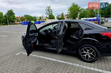 Седан Ford Focus 2017 в 