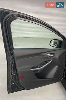 Универсал Ford Focus 2011 в 