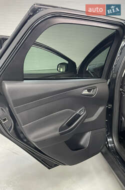 Универсал Ford Focus 2011 в 