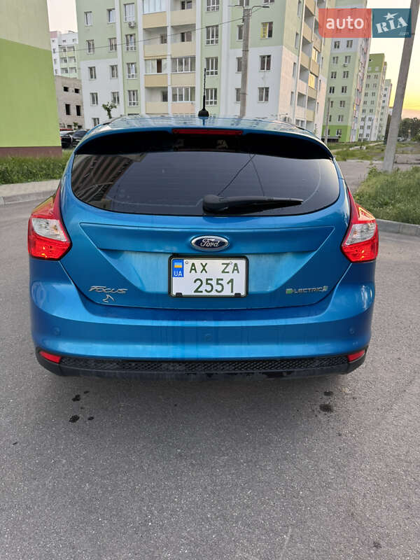 Хэтчбек Ford Focus 2012 в Харькове