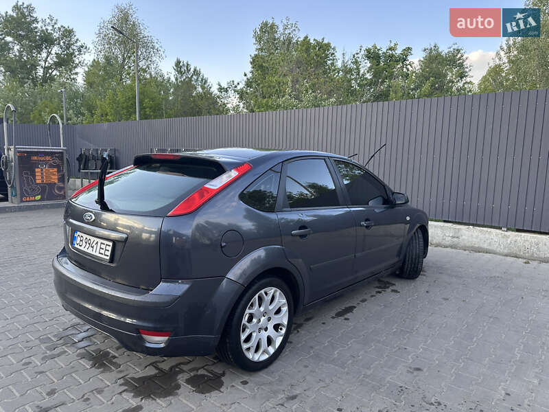 Хэтчбек Ford Focus 2007 в Чернигове