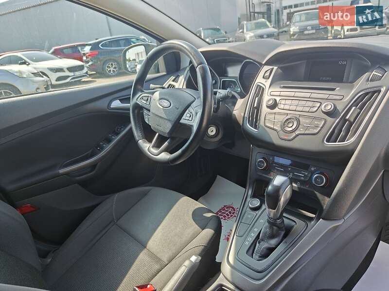 Седан Ford Focus 2017 в Львове