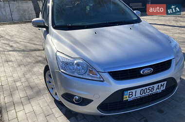 Седан Ford Focus 2011 в 