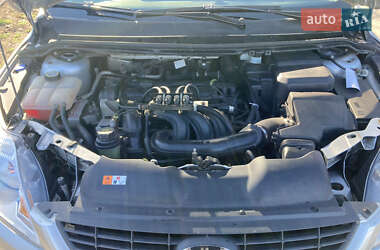 Седан Ford Focus 2011 в 