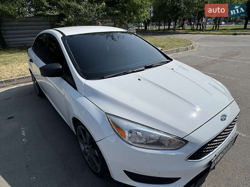 Седан Ford Focus 2017 в Днепре