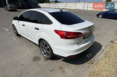 Седан Ford Focus 2017 в 