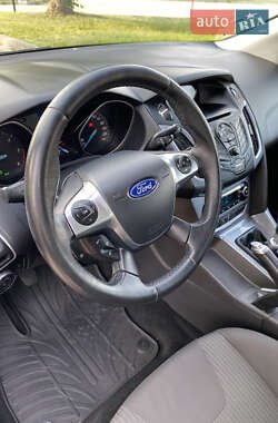 Универсал Ford Focus 2012 в 