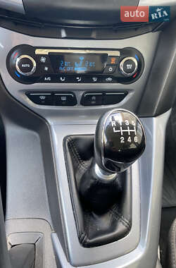 Универсал Ford Focus 2012 в 
