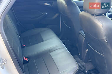 Седан Ford Focus 2012 в 