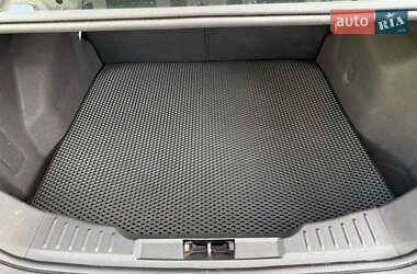 Седан Ford Focus 2012 в 