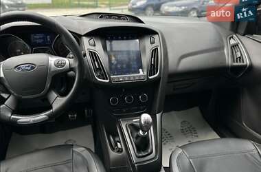 Хэтчбек Ford Focus 2014 в 
