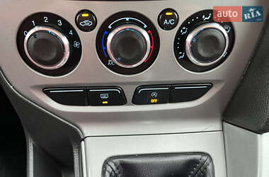 Универсал Ford Focus 2012 в 