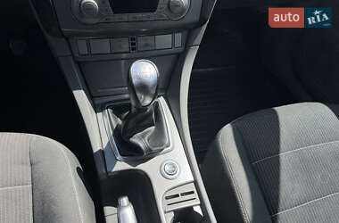 Хэтчбек Ford Focus 2009 в 